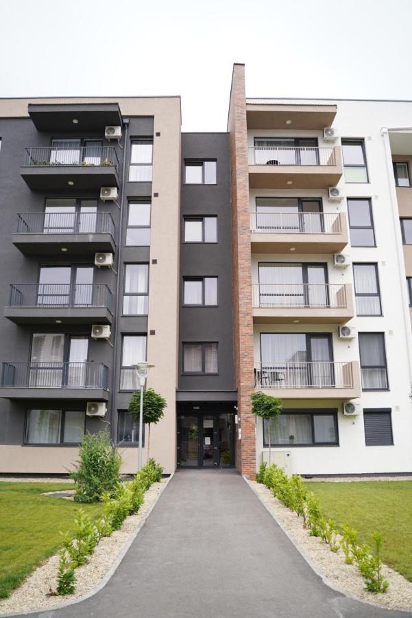 Silence Appartments Oradea Exteriér fotografie